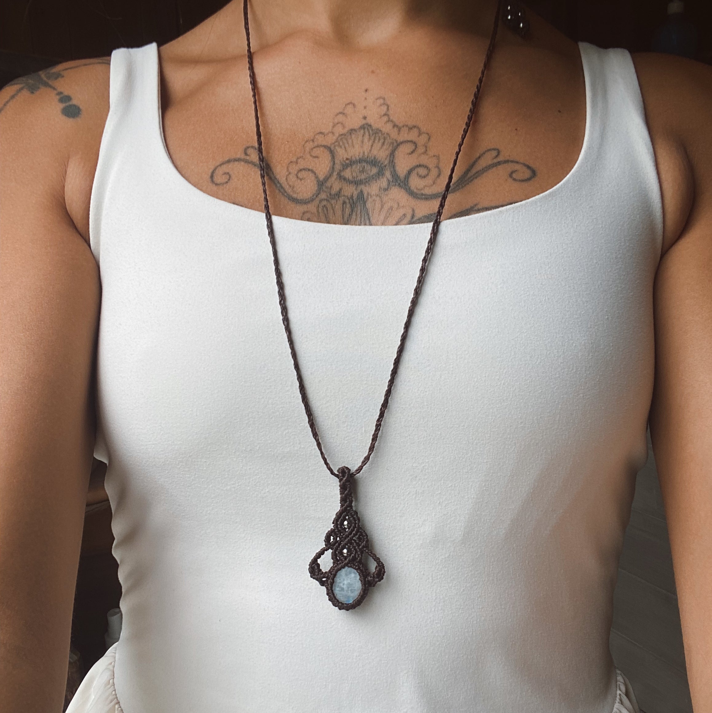 Collar "ECLIPSE" Piedra luna