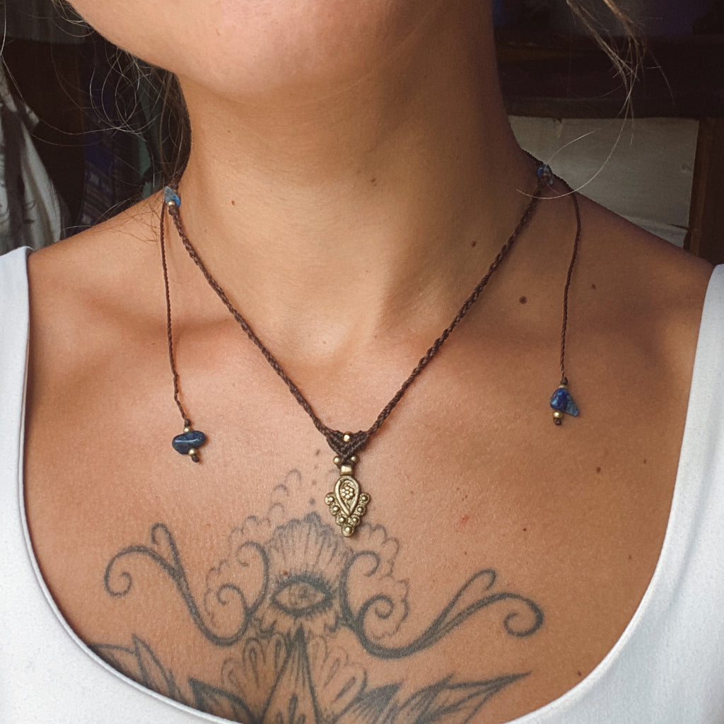 Collar "SŸN" lapislazuli