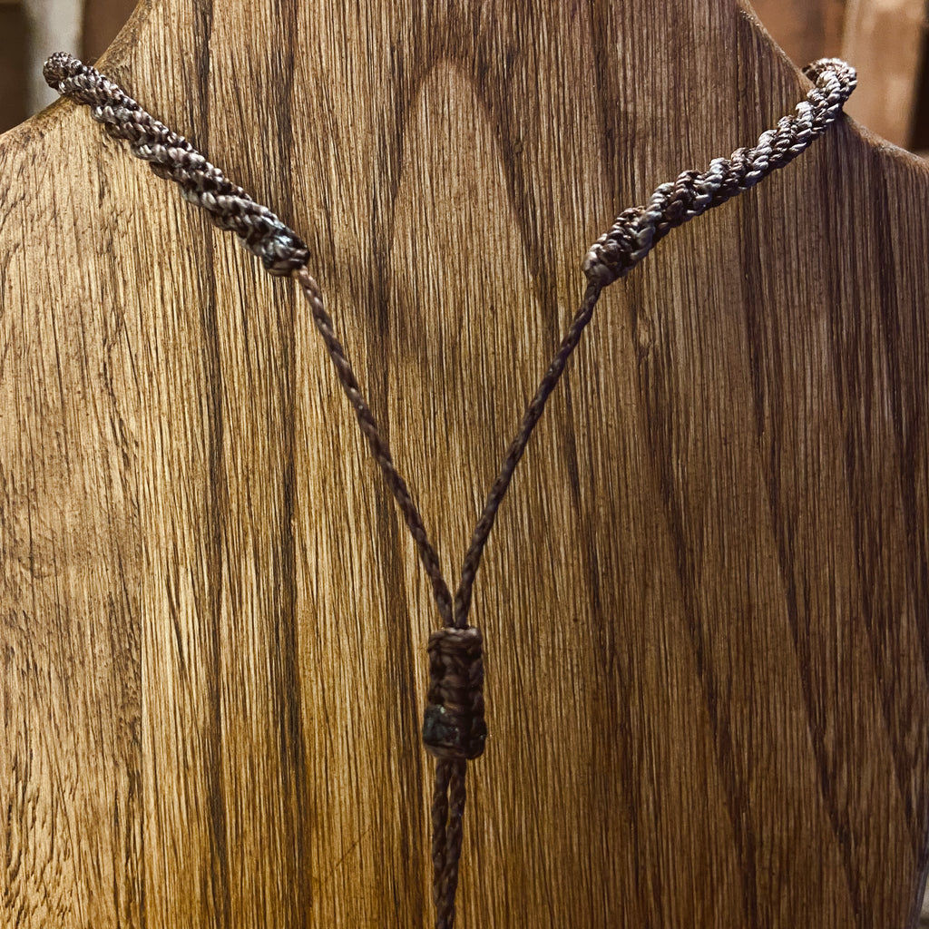 Collar "VÖRDR" cuarzo