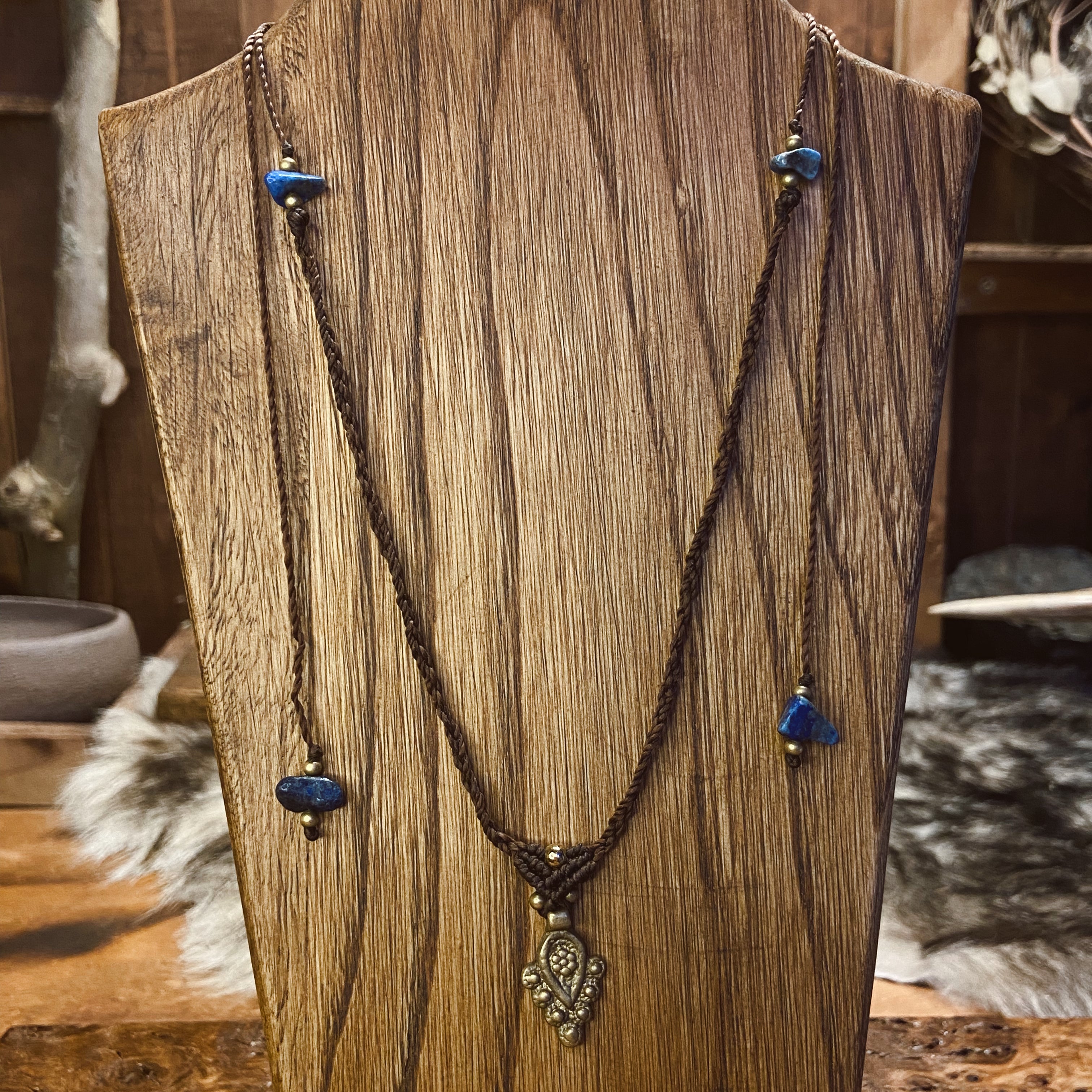 Collar "SŸN" lapislazuli