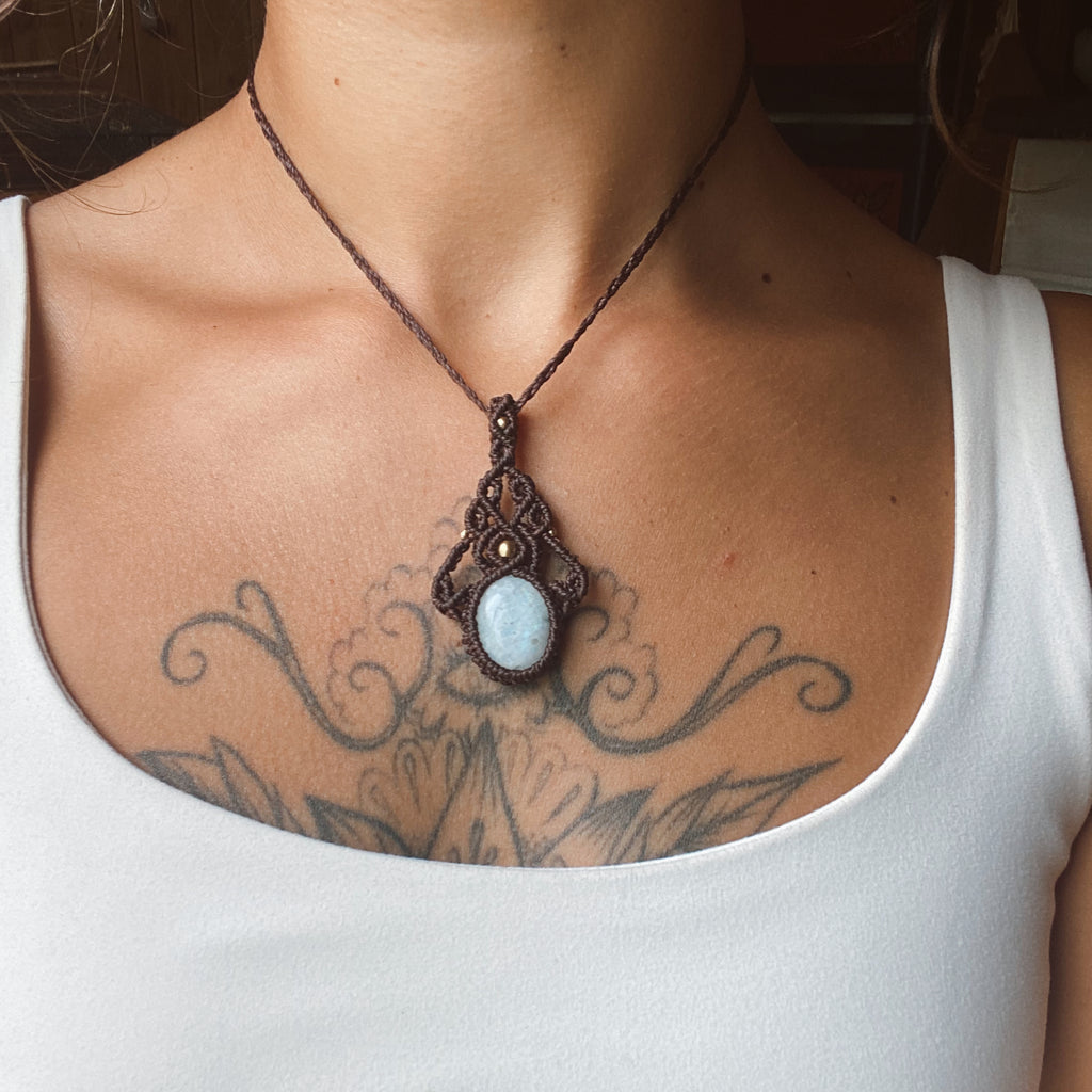Collar "Eclipse" piedra luna