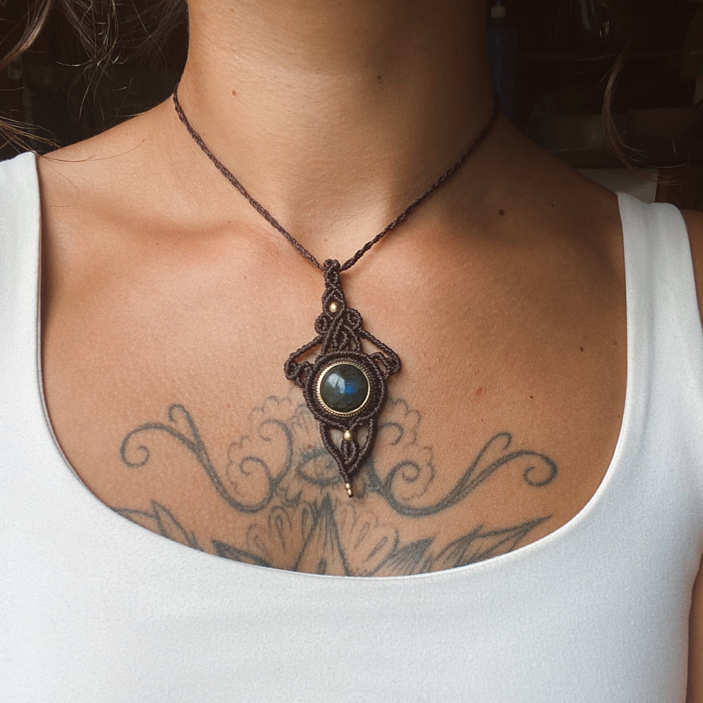 Collar "ECLIPSE" Labradorita