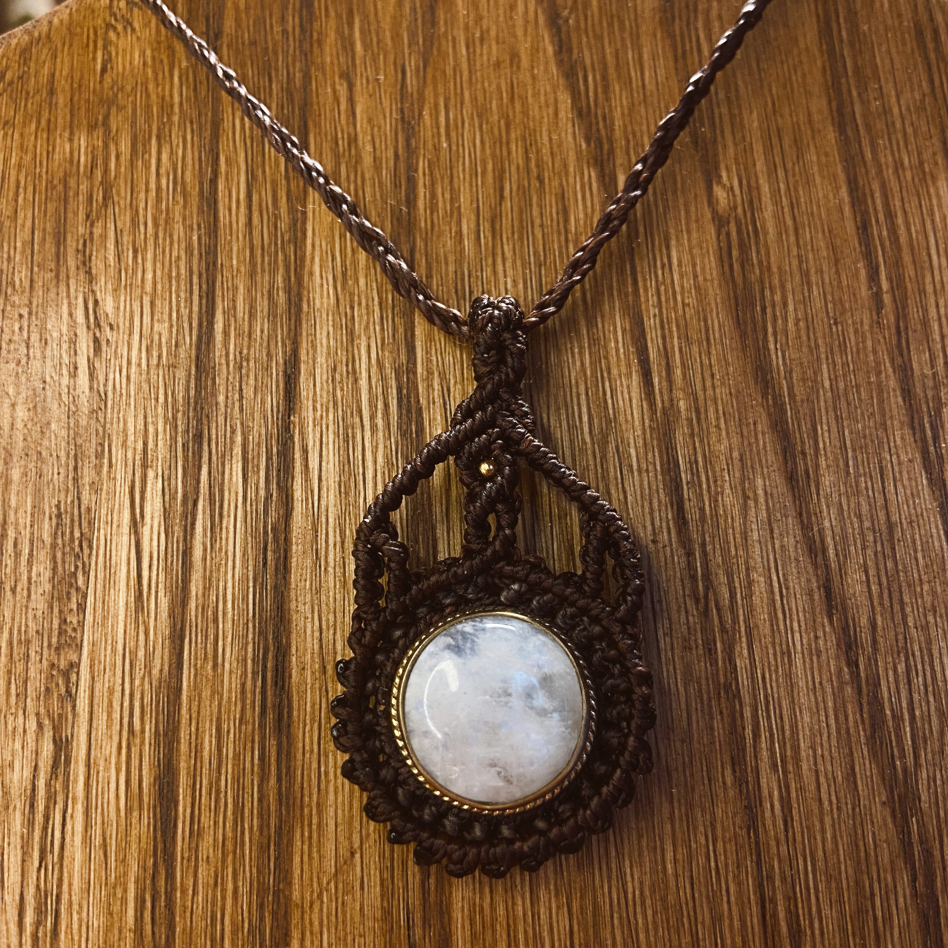 Collar "Eclipse" piedra luna
