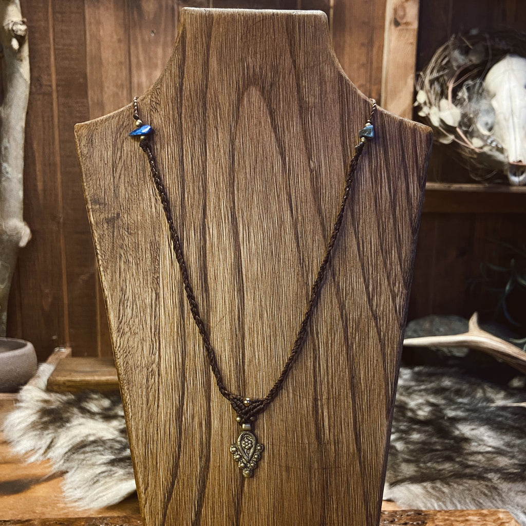 Collar "SŸN" lapislazuli