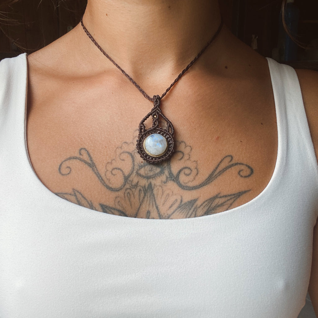 Collar "Eclipse" piedra luna