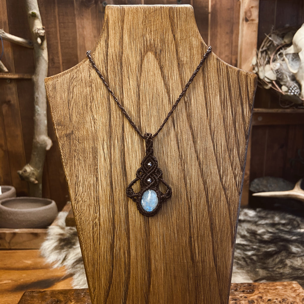 Collar "ECLIPSE" Piedra luna