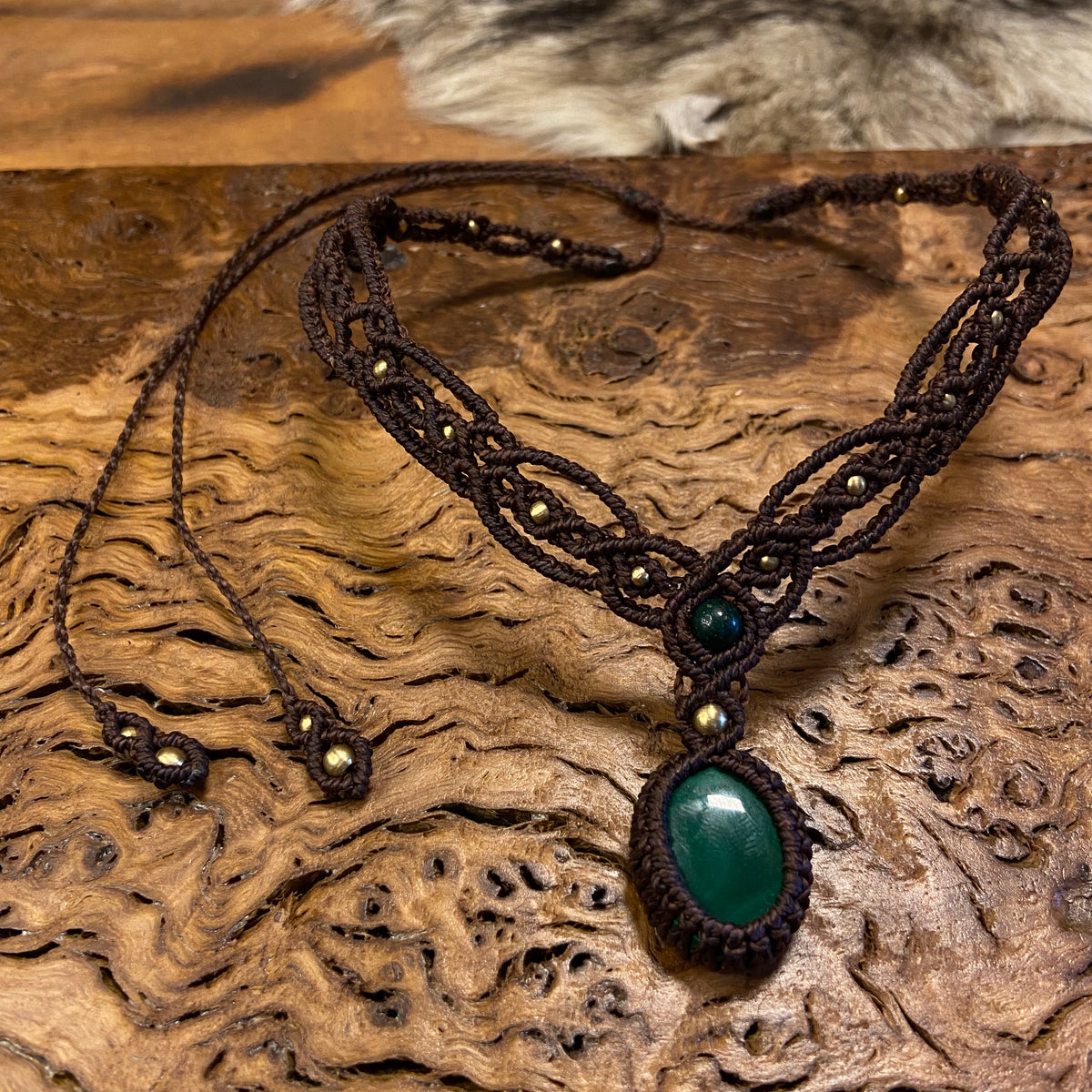 Collar "JÖRD" malaquita